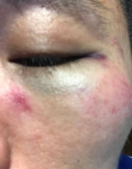 滴滴司机打投资人 被揍者顿时眼冒金星差点摔倒