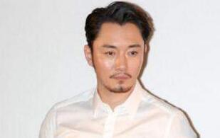 小S蓄胡照曝光撞脸果郡王 小S蔡康永睽违2年再度合体