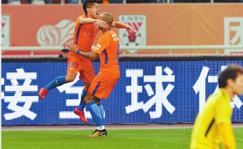 鲁能2:1建业 金敬道首次梅开二度 金敬道:中超