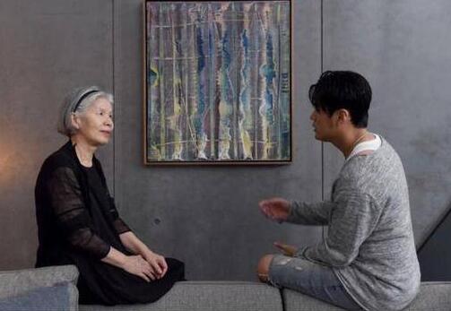 乖宝宝上线了!周杰伦晒妈妈照片 妈控