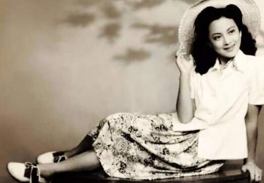 缅怀！王丹凤逝世享年94岁 “小周璇”盛世美颜年轻旧照曝光