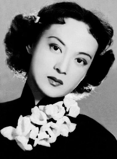 “小燕子”飞走了 被誉为“小周璇”的著名演员王丹凤逝世 