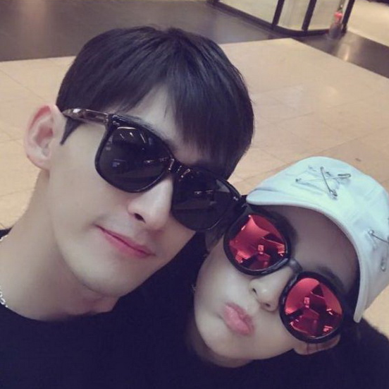 娜扎穿破洞紧身裤跳舞惨遭路人嫌弃 粉丝称我们喜欢就好