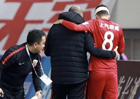 捏把汗!奥斯卡报平安 点球大战淘汰北京人和惊险闯入足协杯8强