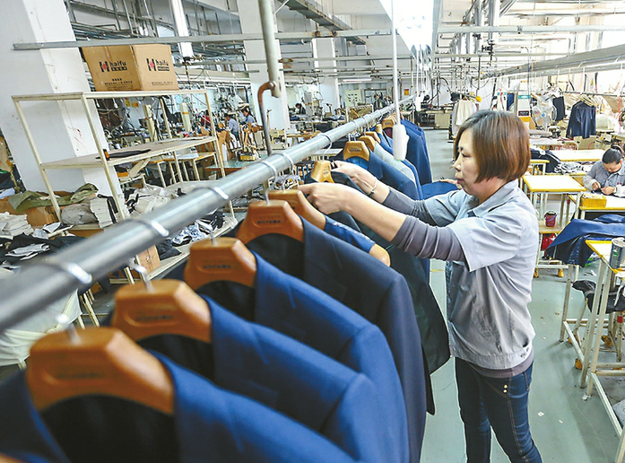 瞄准国内“高定”西装蓝海 济南这家厂想做“中国阿玛尼”