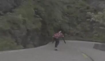 真的太厉害了！张家界天路99弯堪称