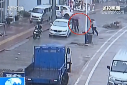 真惊险!11岁男孩被冲入暗渠 肩部擦伤所幸身体并无大碍