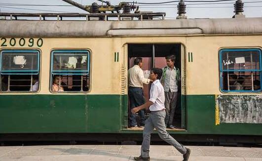 印度曝光厕所用水变茶饮品 一位茶叶供应商被捕