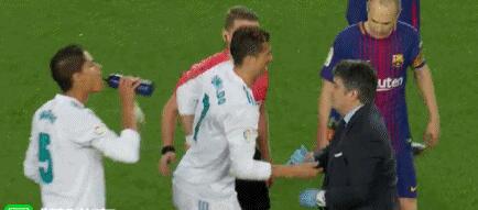 噩耗不断!C罗受伤 状态好+德甲氛围好J罗明确表示留在拜仁