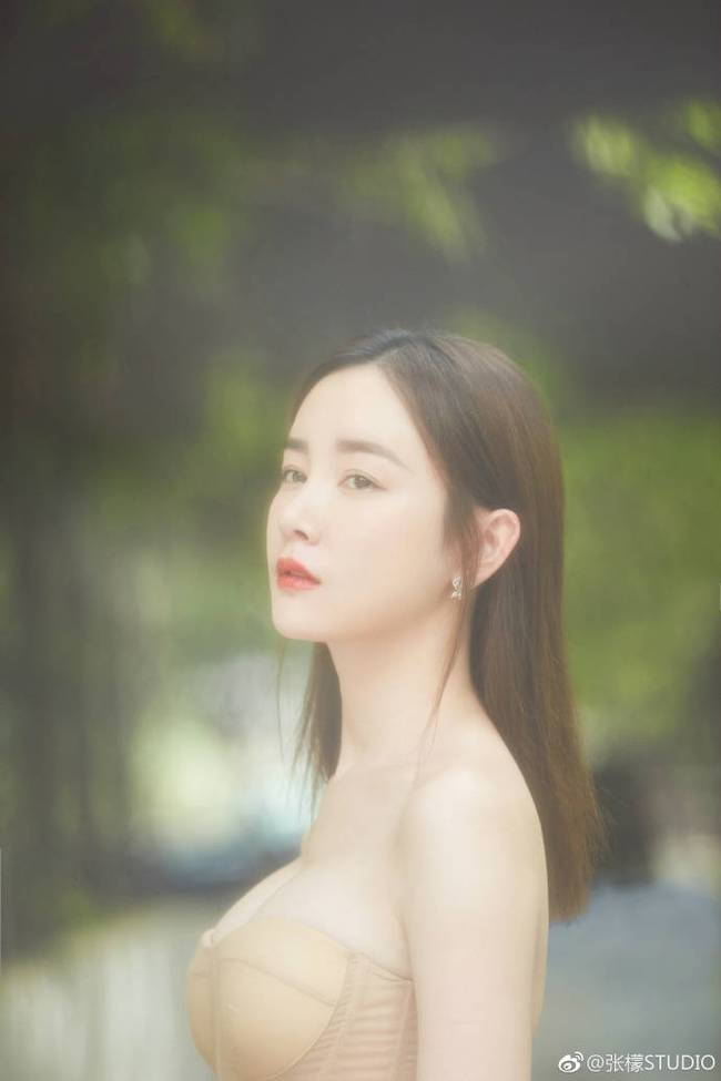 胸部亮了！张檬回应整容 “崭新”一词疑似暗指整容一事