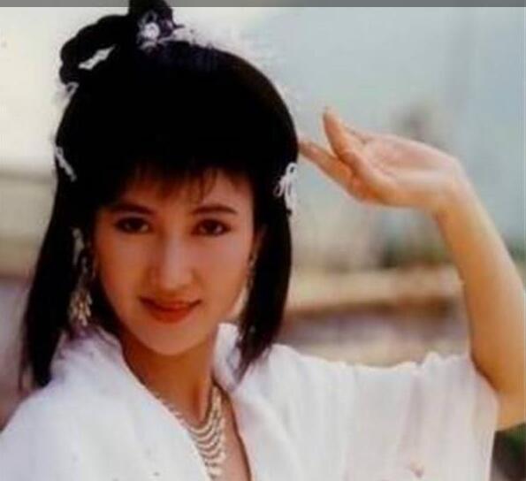 惹人怜！60岁陈美琪瘦成纸片人 前夫婚外情气得