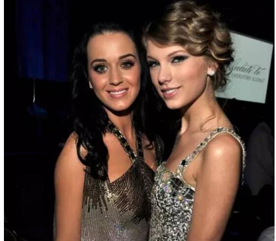 活久见系列!霉霉水果姐和解什么仇怨?两人6年宿怨竟是为了3个舞伴