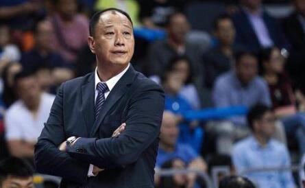 功不可没！崔万军离任广州合同到期？为广州证券队立下汗马功劳