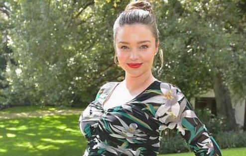 米兰达可儿产子  2017年与首席执行官举办奢华婚礼