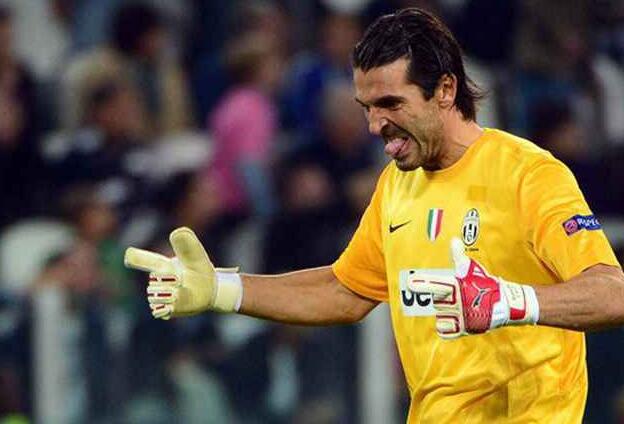 第14次交锋!尤文4-0米兰夺冠 斑马军团贝纳蒂亚梅开二度科斯塔进球