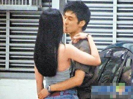 章子怡结婚三周年 