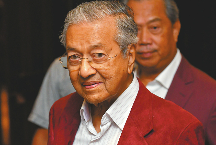 前度老马卷土来 马来西亚反对党60年来首次赢