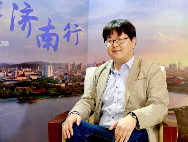 网络作家情殇孤月谈济南印象 寻觅老舍笔下的泉韵