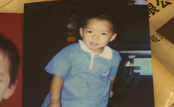 4岁儿子走丢 四川夫妇原地开“寻子店” 在深圳苦等16年