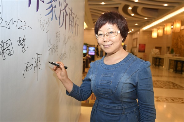 【2018中国作家济南行】作家周西篱谈济南 齐鲁文化博大精深