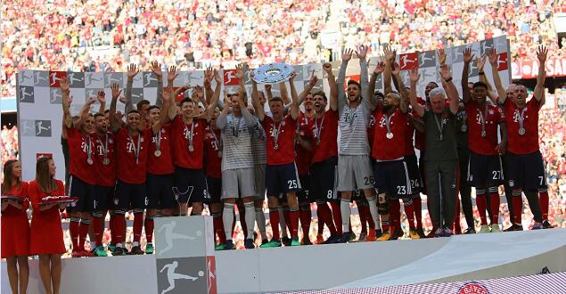 拜仁1-4斯图加特 齐勒的神勇表现令拜仁进攻无功而返