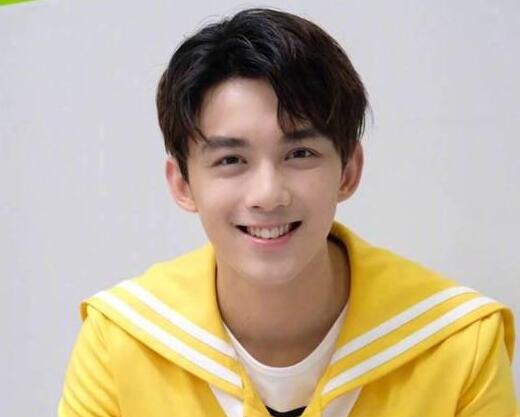 人设崩塌?吴磊工作室道歉真相惊人 工作人员一时疏忽造重大失误