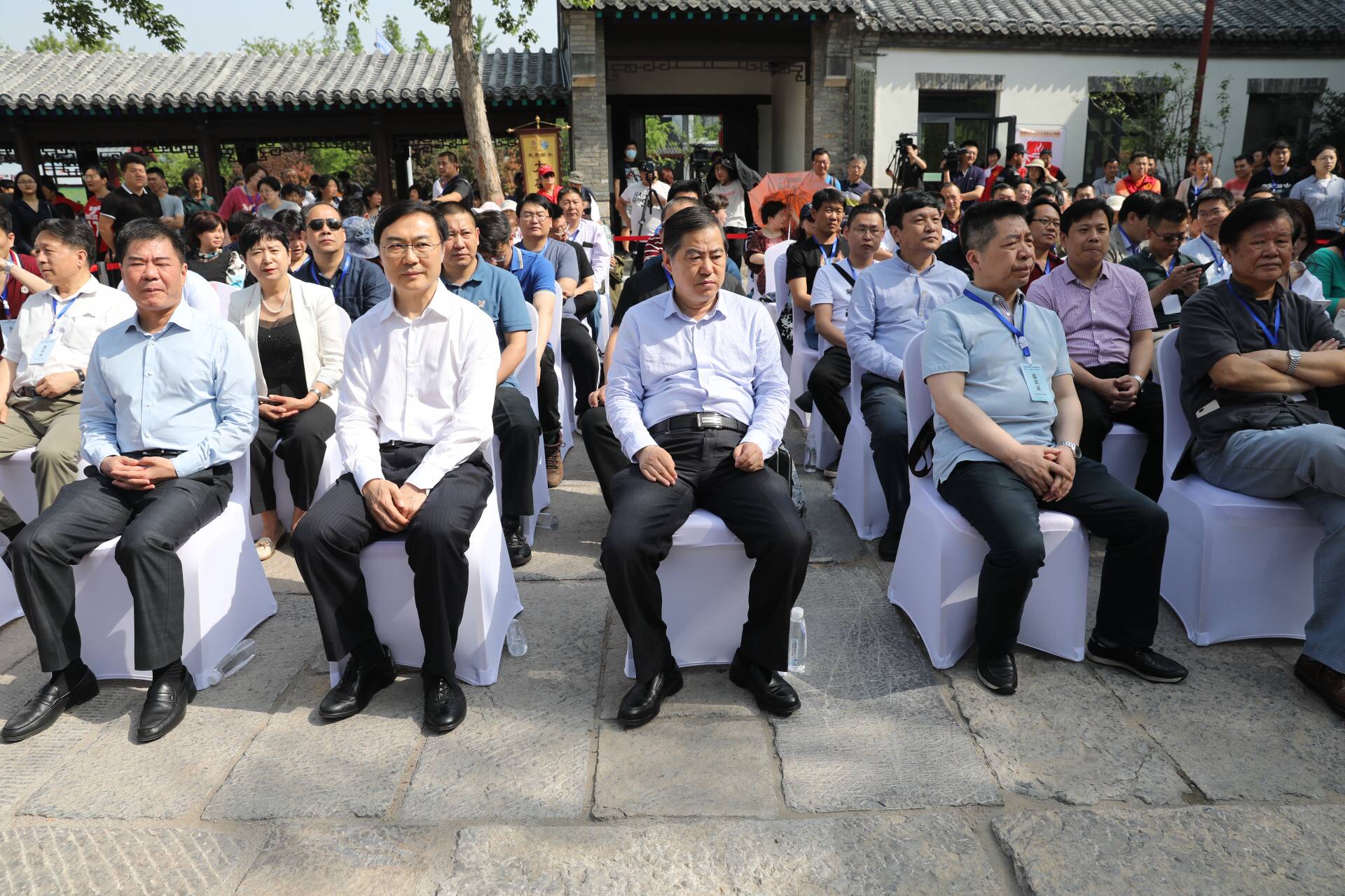 【2018中国作家济南行】“揽阅湖光山色·抒怀天下泉城”中国作家济南行启动