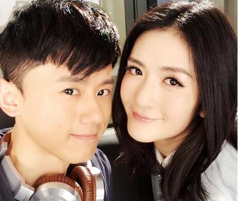 甜炸了!谢娜孕肚写真曝光