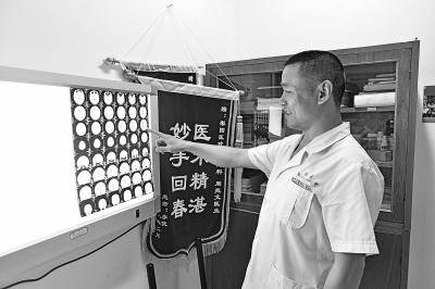 脑出血无亲人签字 危急时刻医生一句话将人从死神手里抢了回来