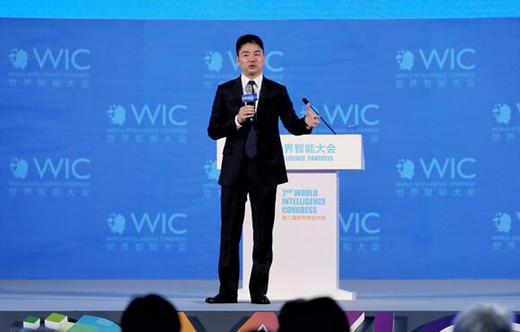 京东开除一半员工?刘强东辟谣 并没有“裁员”打算