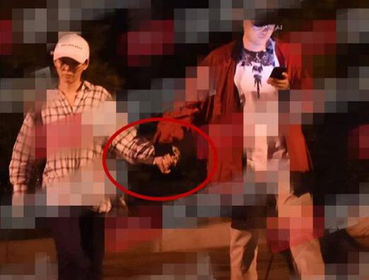 情定小鲜肉?张靓颖新恋情曝光 与冯轲已成为过去式了