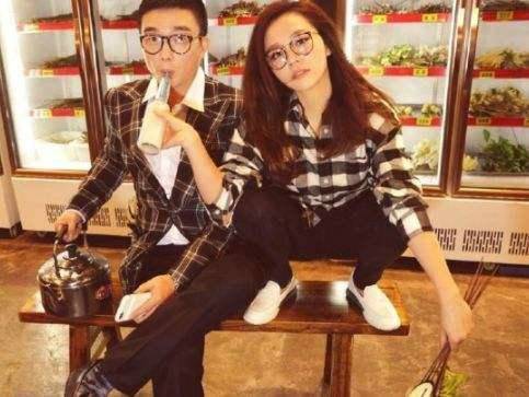 张靓颖新恋情曝光?一条妈妈的微博似乎是意味着受过了伤