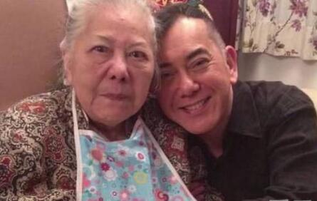 黄秋生童年遭遗弃：他是荧屏恶人专业户 童年被妈妈喂洗衣粉