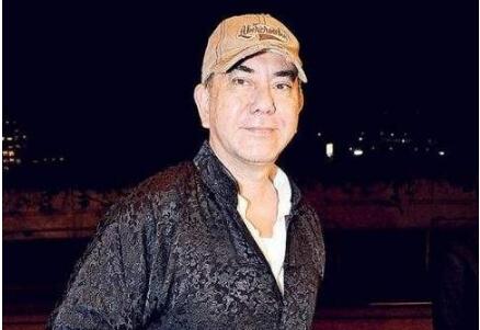 黄秋生童年遭遗弃：他是荧屏恶人专业户 童年被妈妈喂洗衣粉