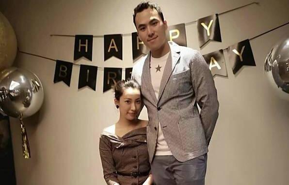 何猷启公开女友照 赌王何鸿燊提醒这对新人行事要低调