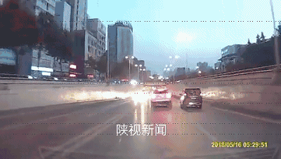 动图还原！西安玉祥门车祸过程触目惊心 凯迪拉克SUV失控撞死一人