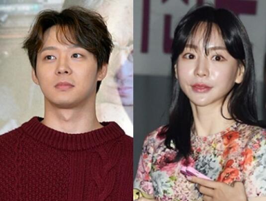 戏精诞生?黄荷娜疑否认分手