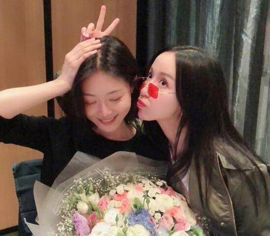 娄艺潇庆生邓家佳 好消息！电影版《爱情公寓》携原班人马回归