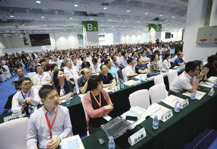 “健”一座城 送百姓“康”