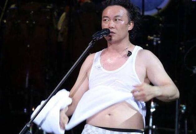 拒绝油腻！陈奕迅减肥志在必得 徐濠萦吐槽老公：170几磅还说不肥