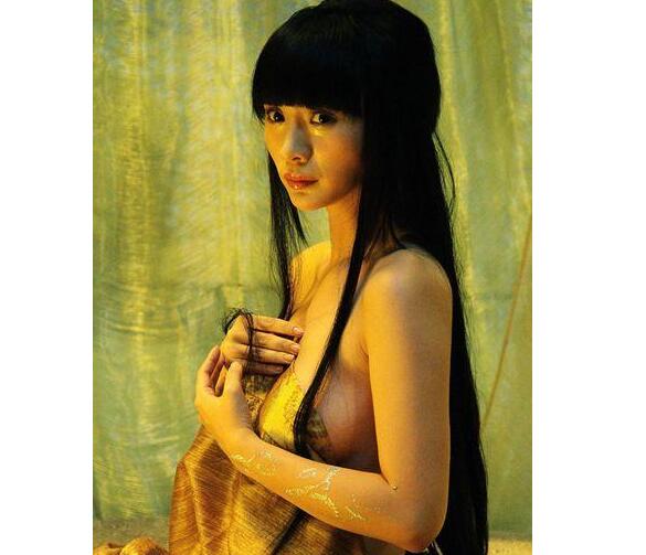 太痛心！柳岩父亲去世 光线