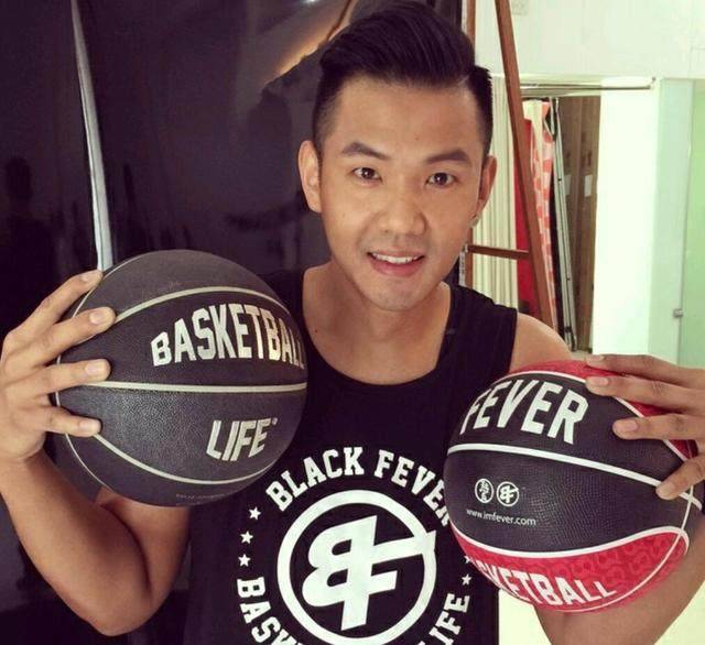 佛系男星!陈建州超跑遭追尾放弃索赔 脸色为什么那么难看?