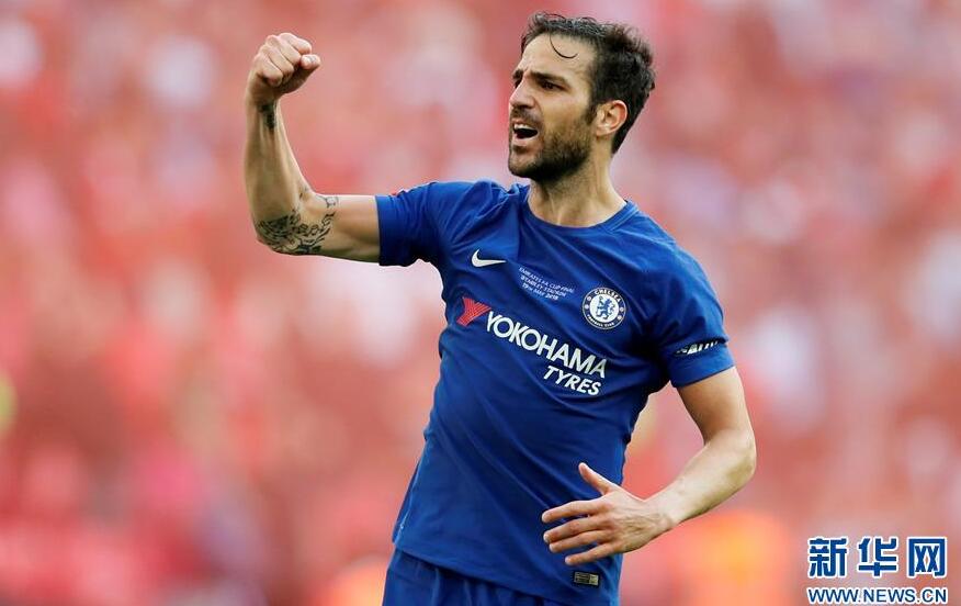 阿扎尔罚进点球 切尔西胜曼联足总杯夺冠 穆里尼奥非常不服