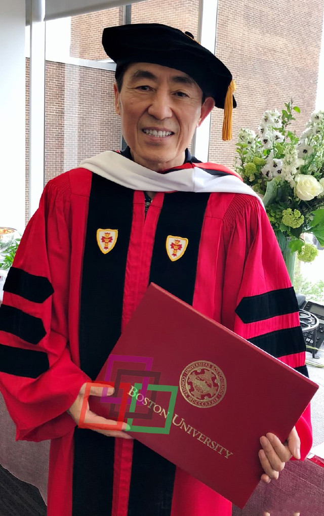 活到老学到老！张艺谋获博士学位 张艺谋2018年可以说是一个荣誉之年