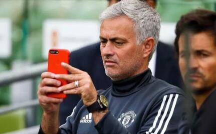 遭遇网络暴力?穆帅删除社交账号 曼联球迷在他Instagram上辱骂