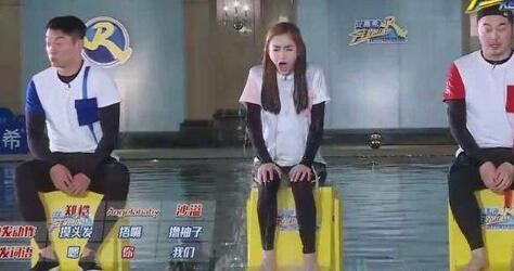 520补发自拍!Baby回应玩不起 录制跑男