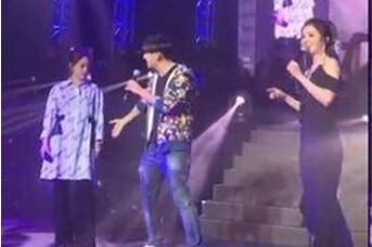 死性不改！男粉丝想牵手阿娇被拒绝 Twins洛杉矶巡演阿娇遇劲敌