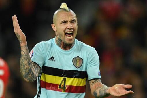 脸都撕破了!万名球迷请愿 比利时队带纳因戈兰去俄罗斯世界杯