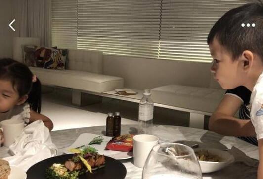 汪小菲晒儿女合照 网友:被弟弟