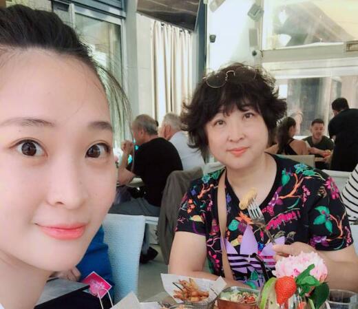 脖子以下全是腿!惠若琪晒旅游照美翻了 